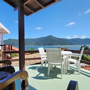 Residencial Marcelo E Irene Guest house